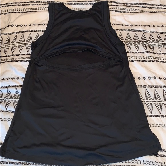 Nike black Dri-Fit tank top w/ keyhole back - Picture 3 of 4